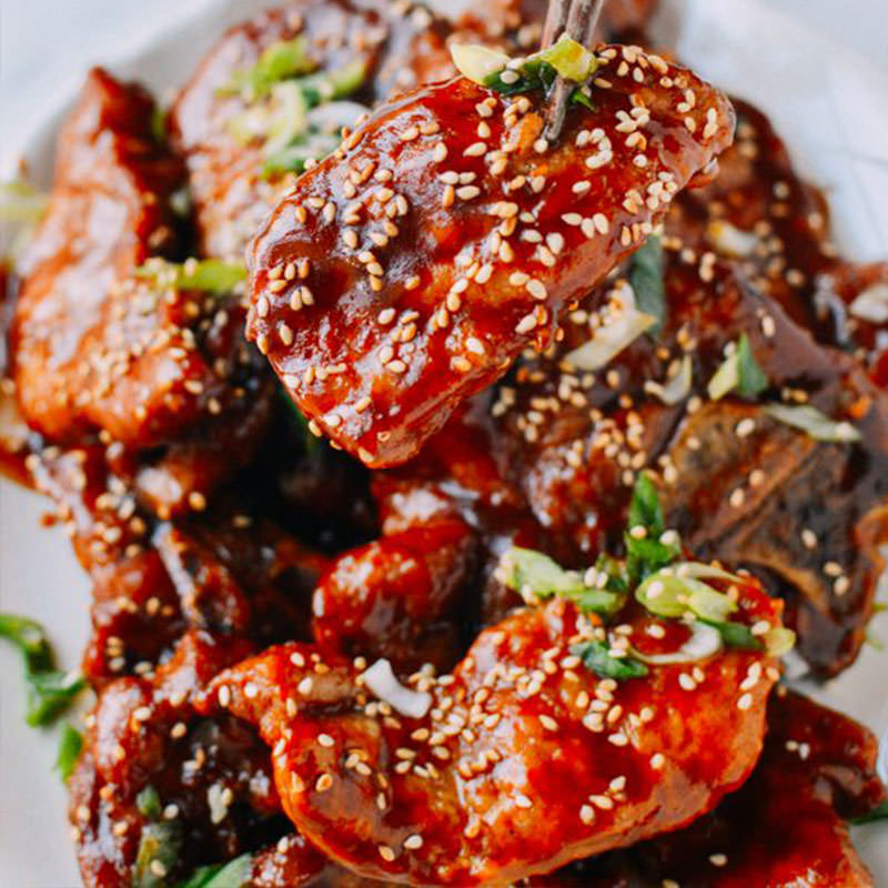 SWEET & SOUR DUCK ½ (HALF) PING'S DYNASTY